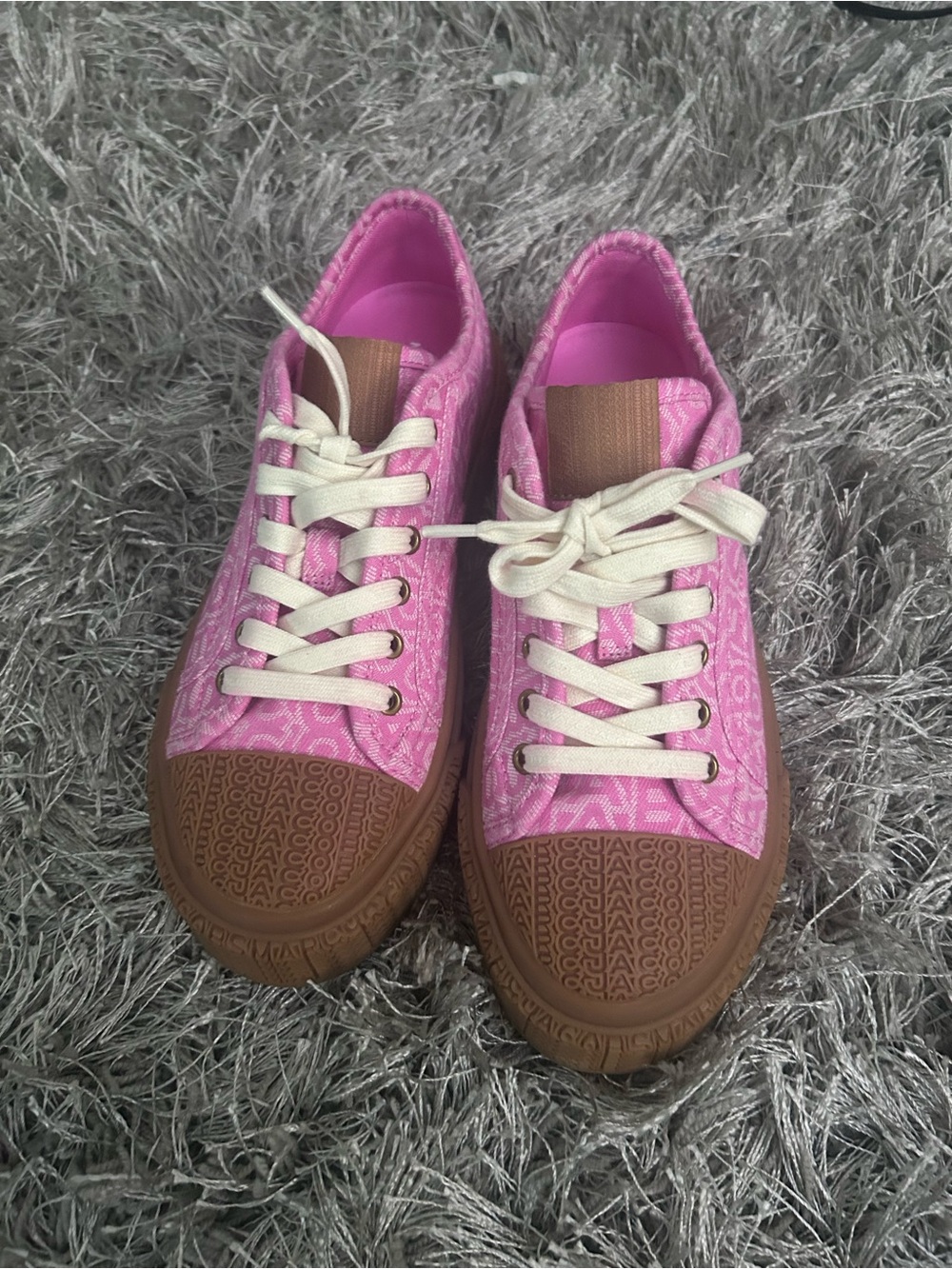 Marc Jacobs Pink Canvas Low-Top Sneakers with Brown Rubber Toe